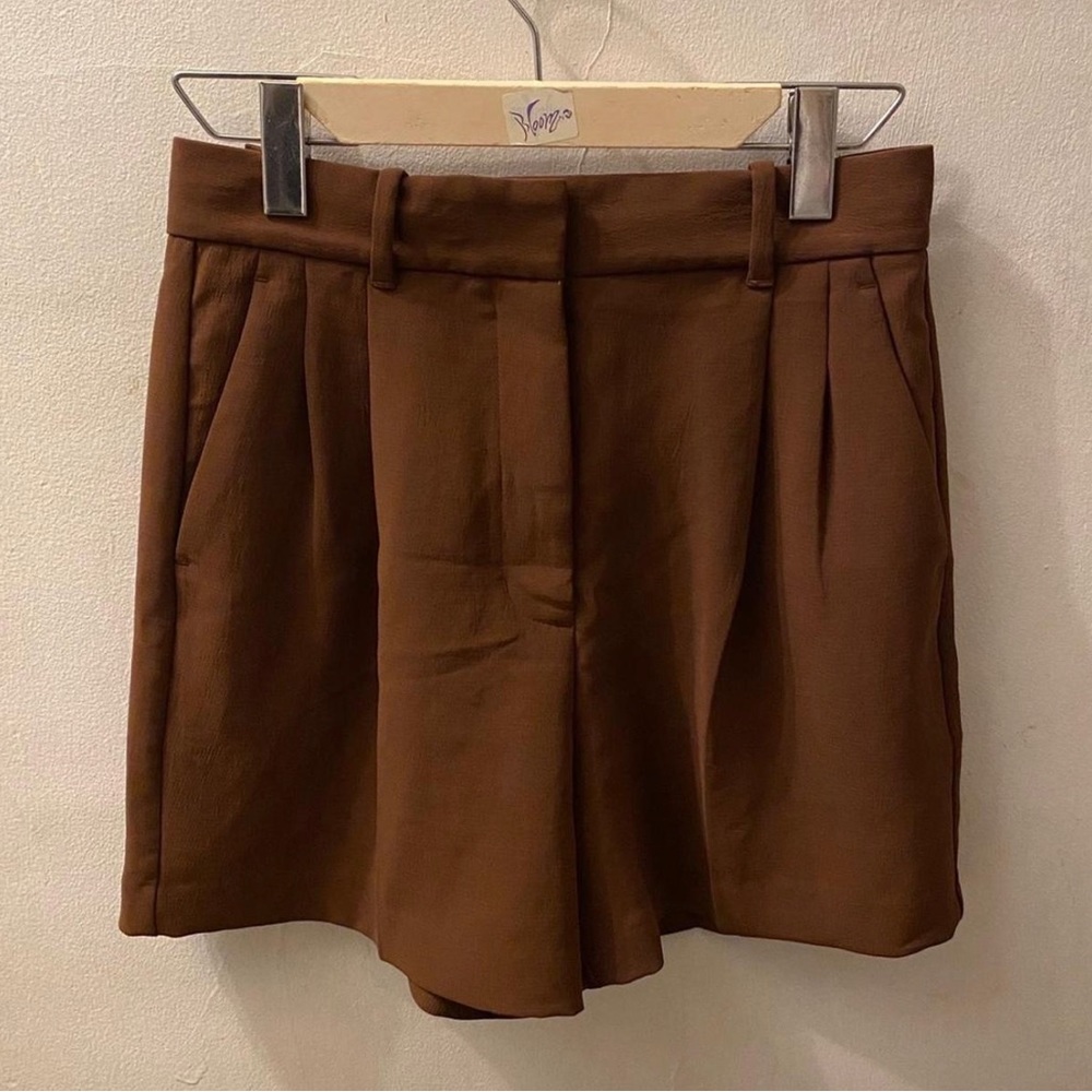 Aritzia Wilfred Effortless Shorts 5”